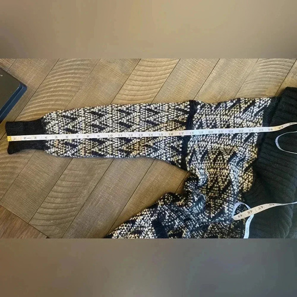 Cynthia Rowley acrylic/wool/alpaca knit cardigan sweater - Picture 9 of 10